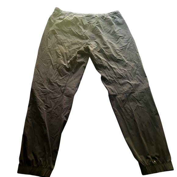 Fabletics Black Men's Joggers - Picture 3 of 14